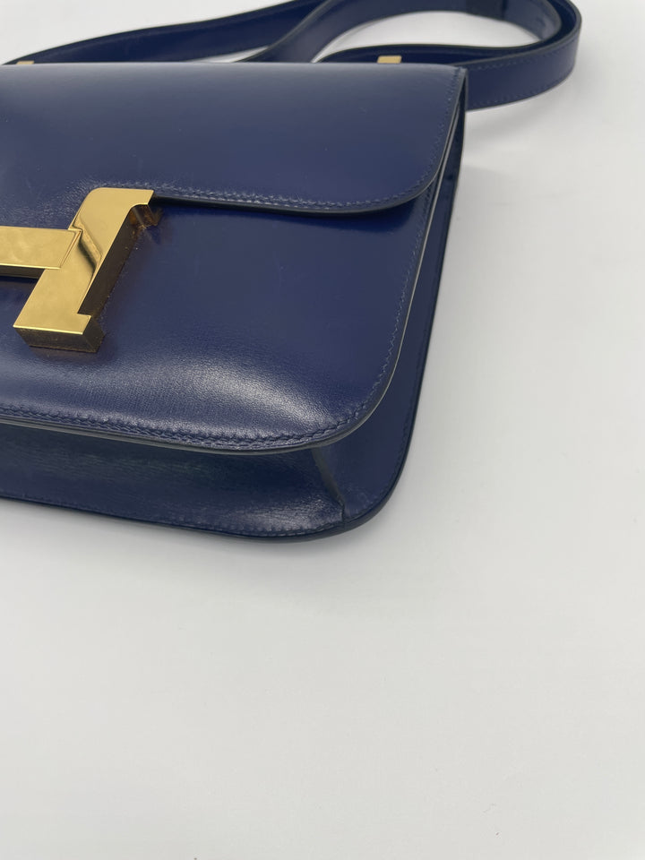 Hermès コンスタンス23 ブルーサフィール ボックスカーフ