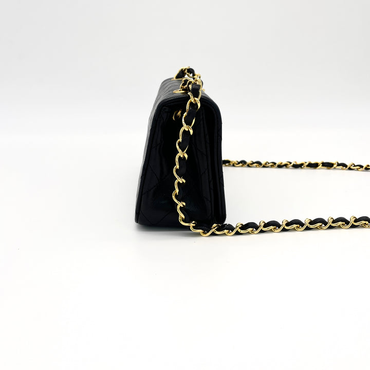 CHANEL Matelasse Shoulder Bag