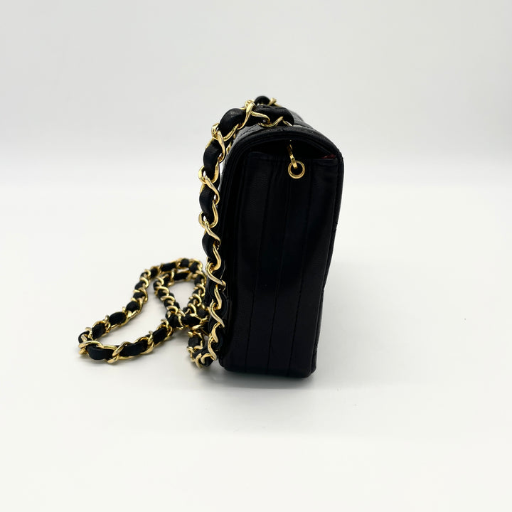 CHANEL Matelasse Shoulder Bag