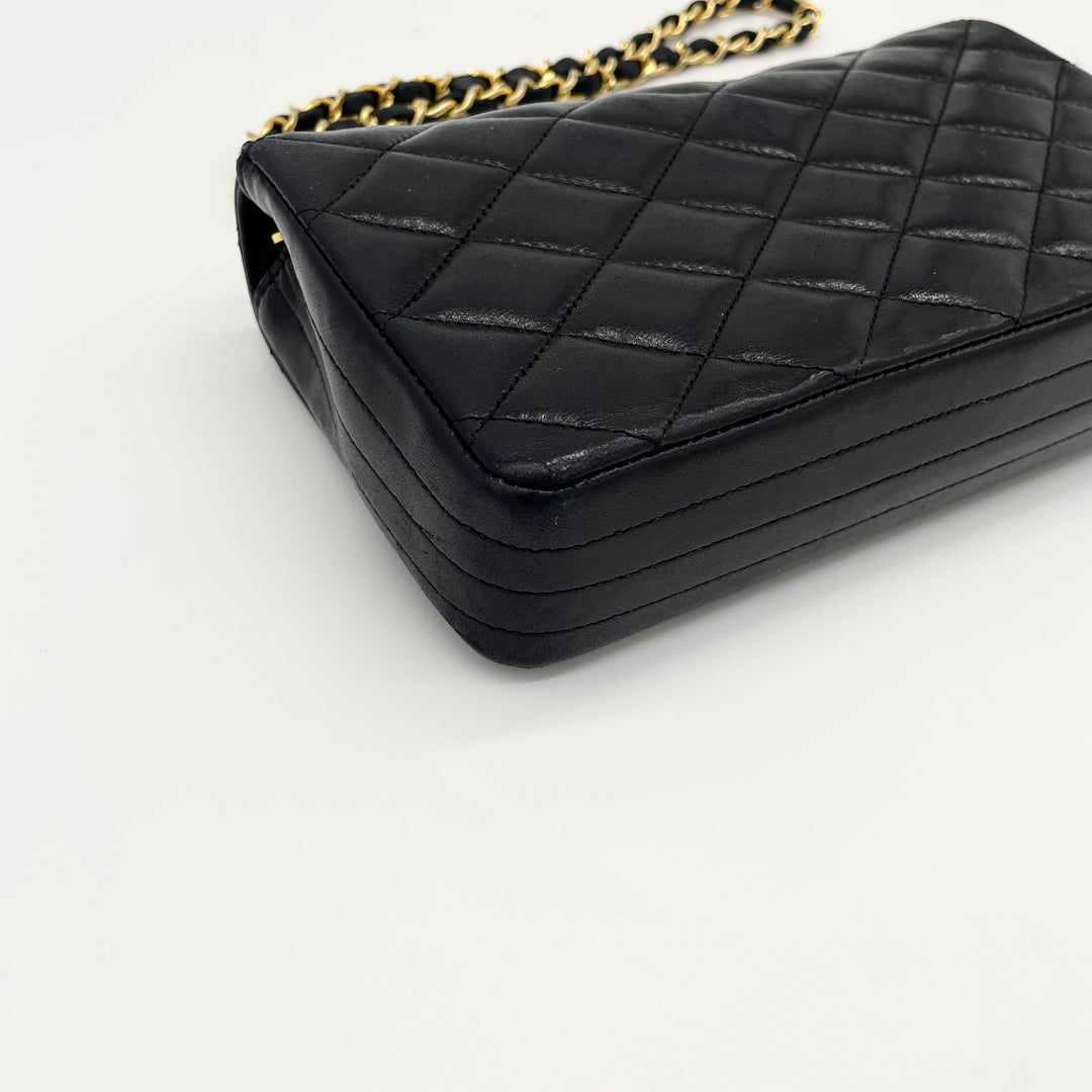 CHANEL Matelasse Shoulder Bag
