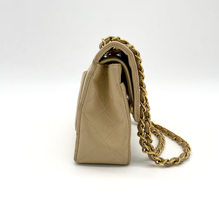 CHANEL Matelasse shoulder bag with double flap