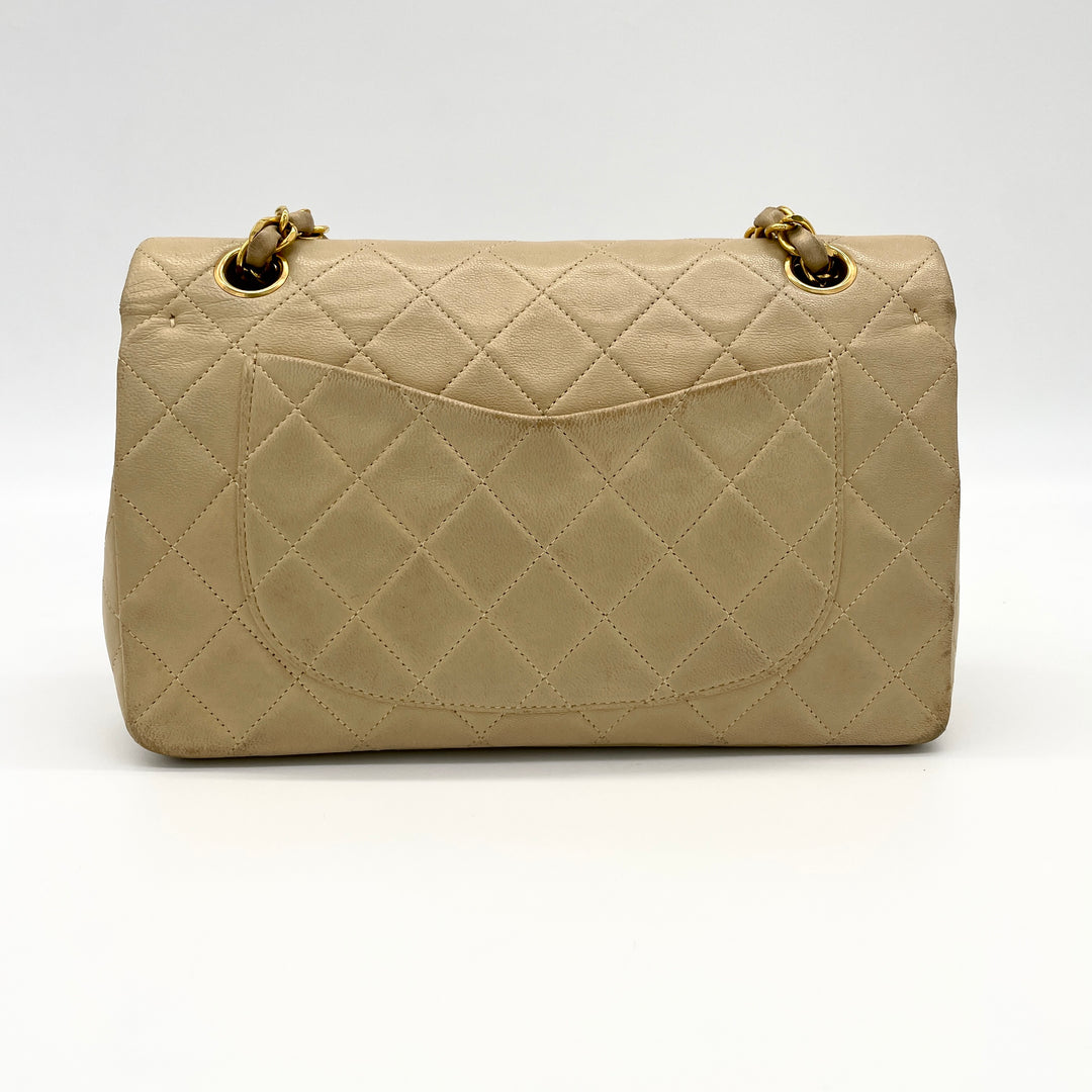 CHANEL Matelasse shoulder bag with double flap