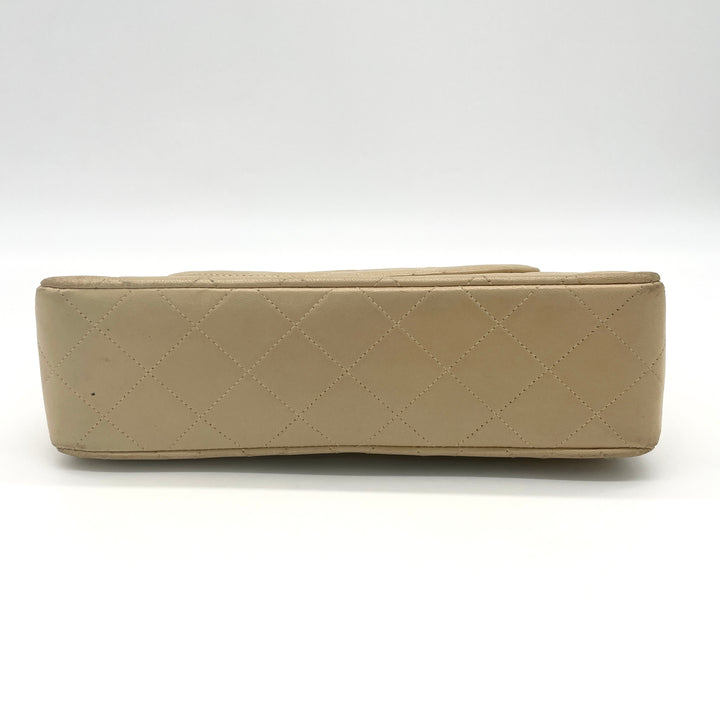 CHANEL Matelasse shoulder bag with double flap