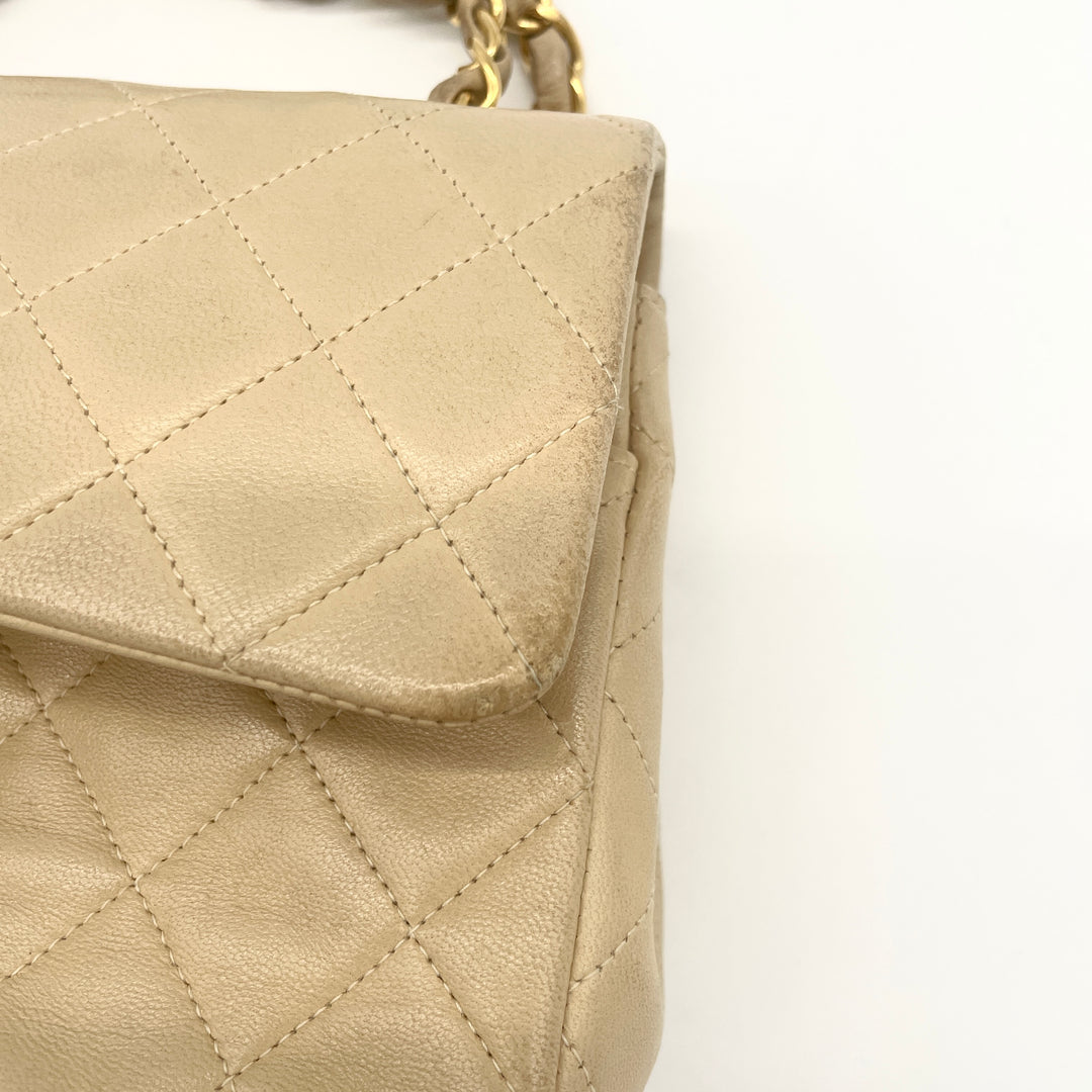 CHANEL Matelasse shoulder bag with double flap