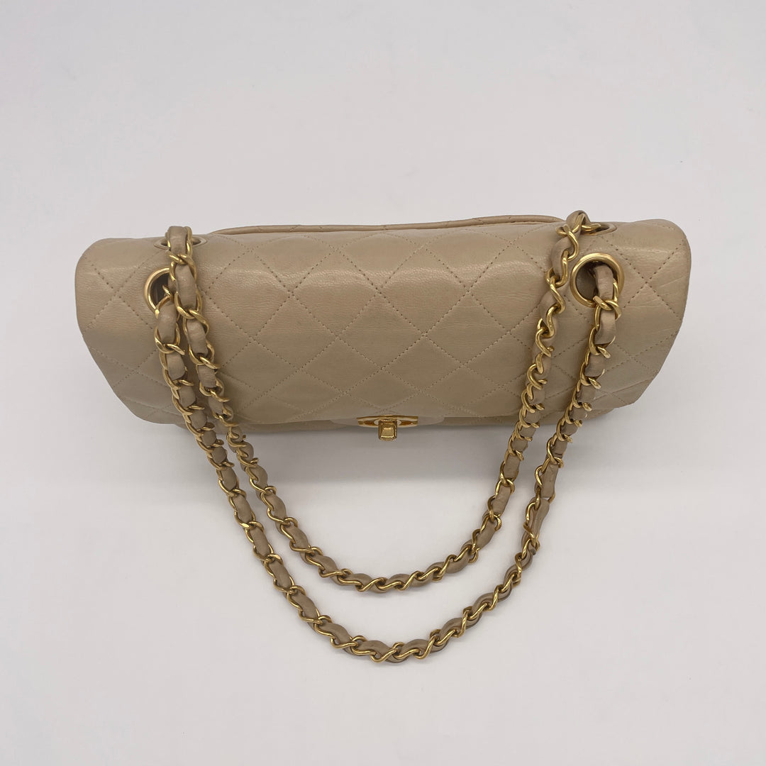 CHANEL Matelasse shoulder bag with double flap