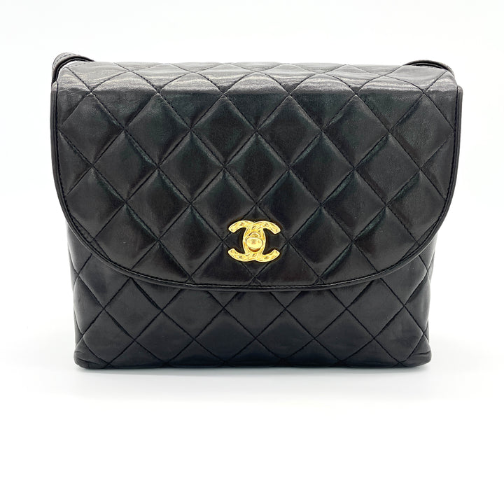 CHANEL Matelasse Shoulder Bag