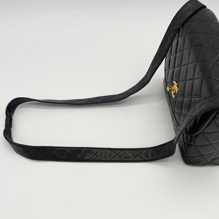 CHANEL Matelasse Shoulder Bag