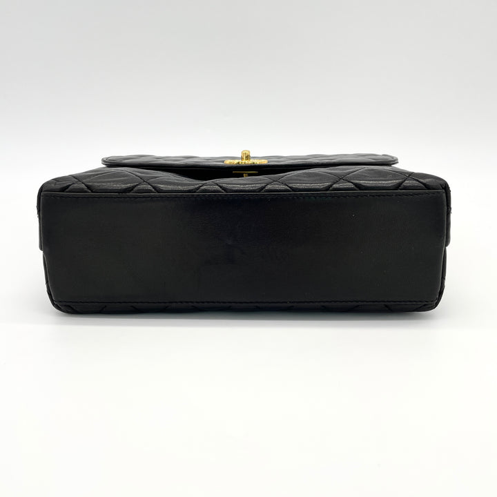 CHANEL Matelasse Shoulder Bag