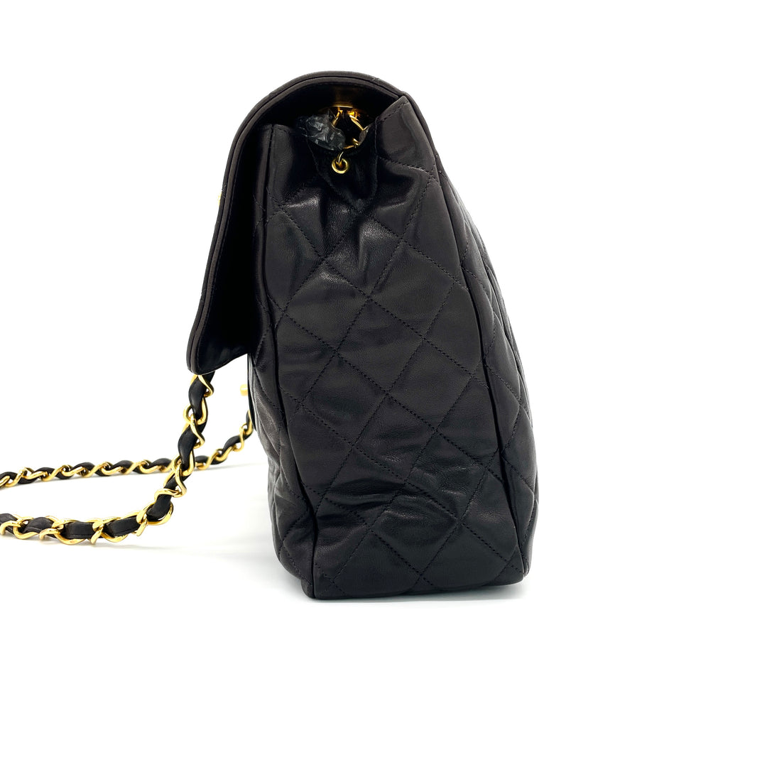 CHANEL Matelasse Shoulder Bag